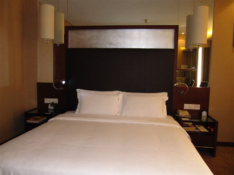 长沙潇湘华天大酒店主图