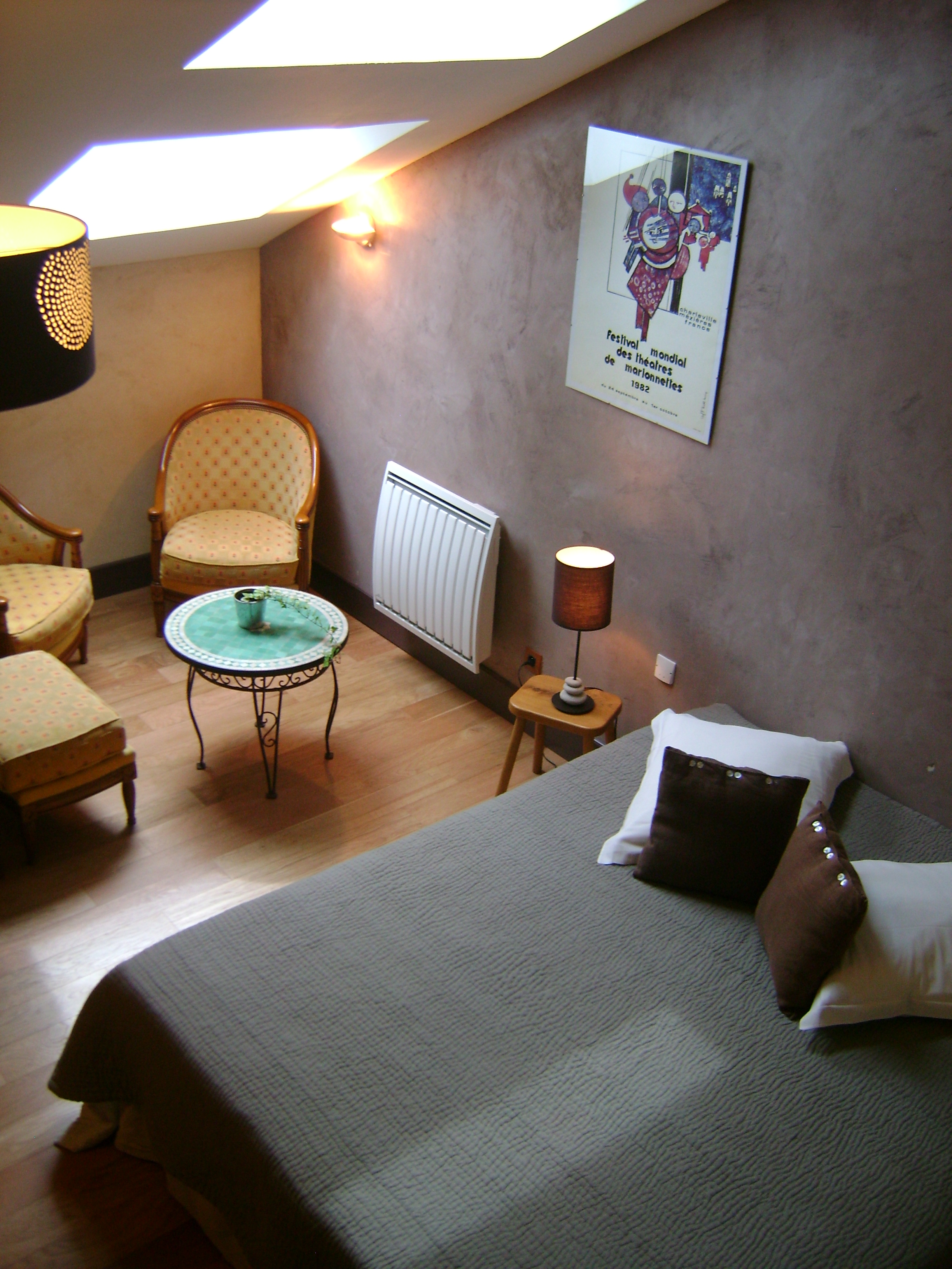 Côté Chambres-官方