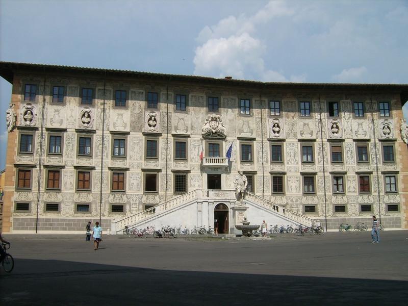 Piazza dei Cavalieri-比萨必去景点