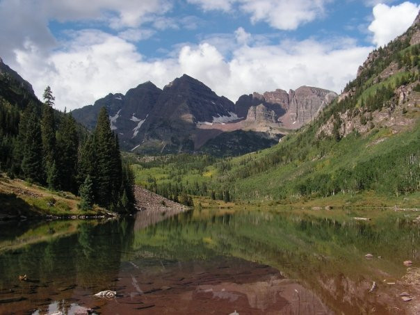栗色湖风景小径-阿斯蓬必去景点
