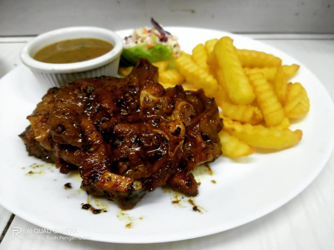 Gebeng Station Cafe (cabin)