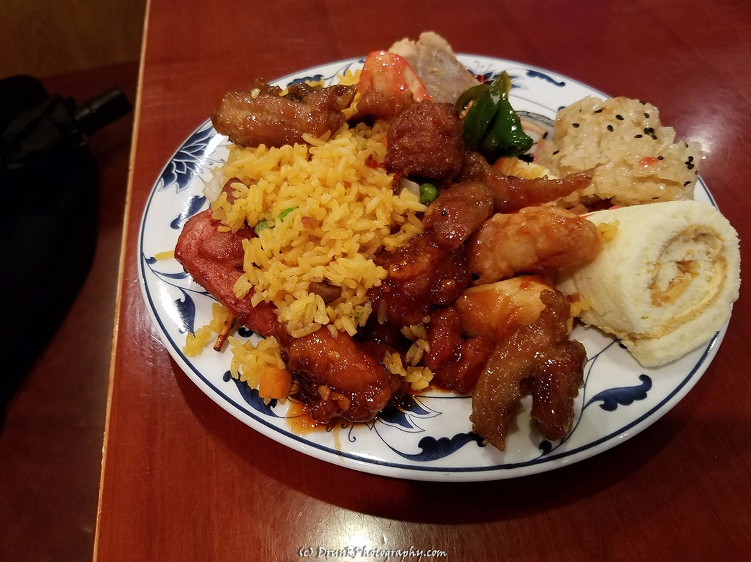 Dragon Wall Restaurant