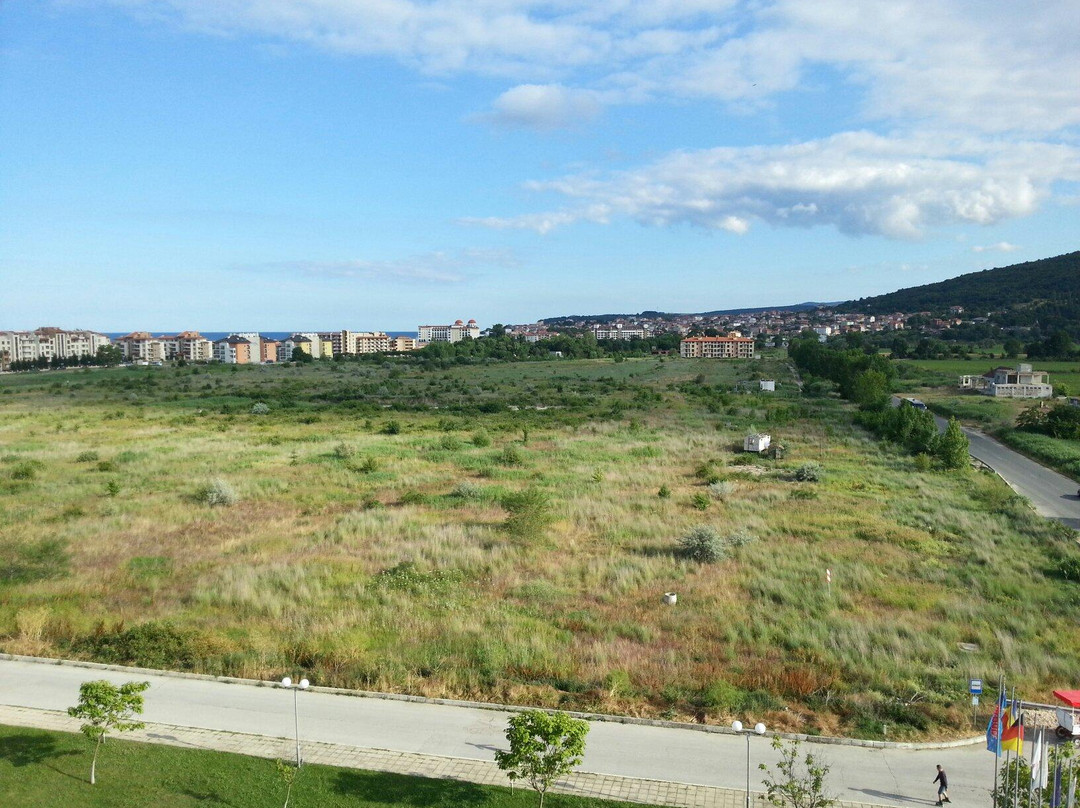 Sunrise Apartcomplex