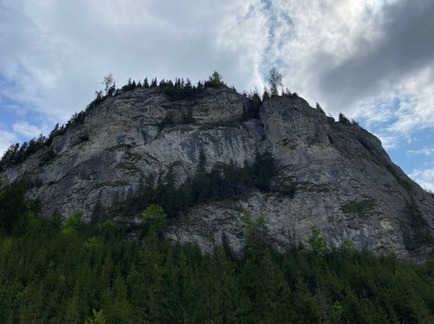 Tibaului Rock ("Piatra Tibaului")