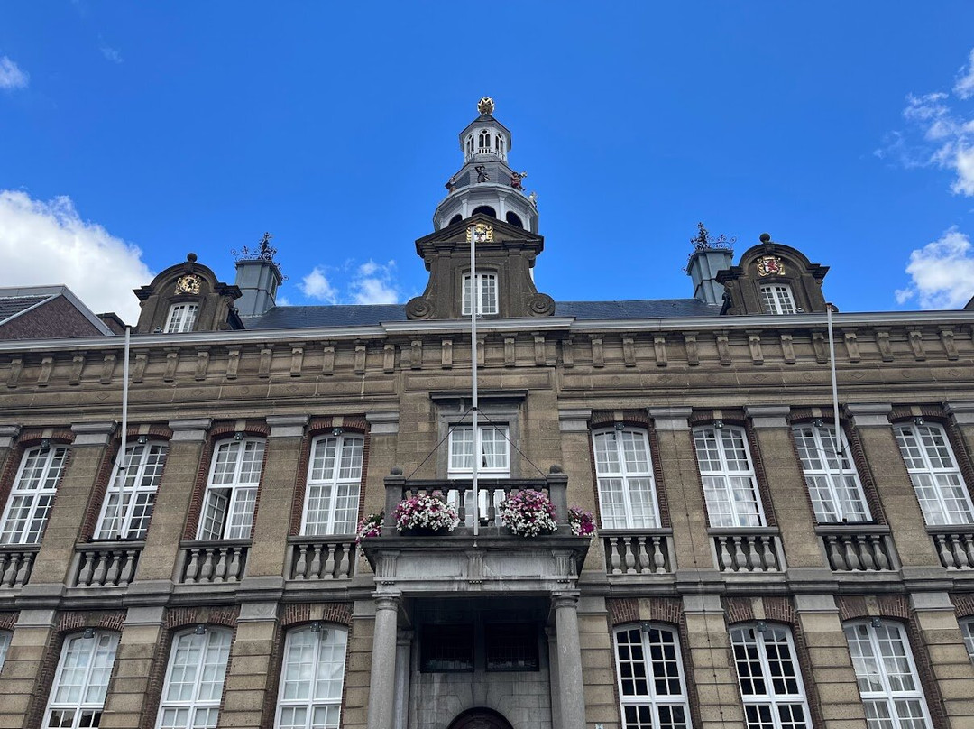 Stadhuis Roermond景点图片