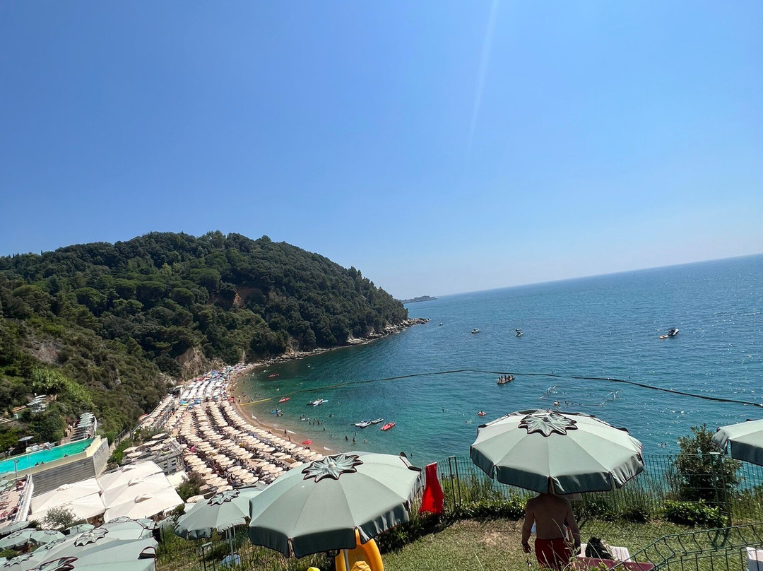 La Baia Blu - Stabilimento Balneare-莱里奇必去景点