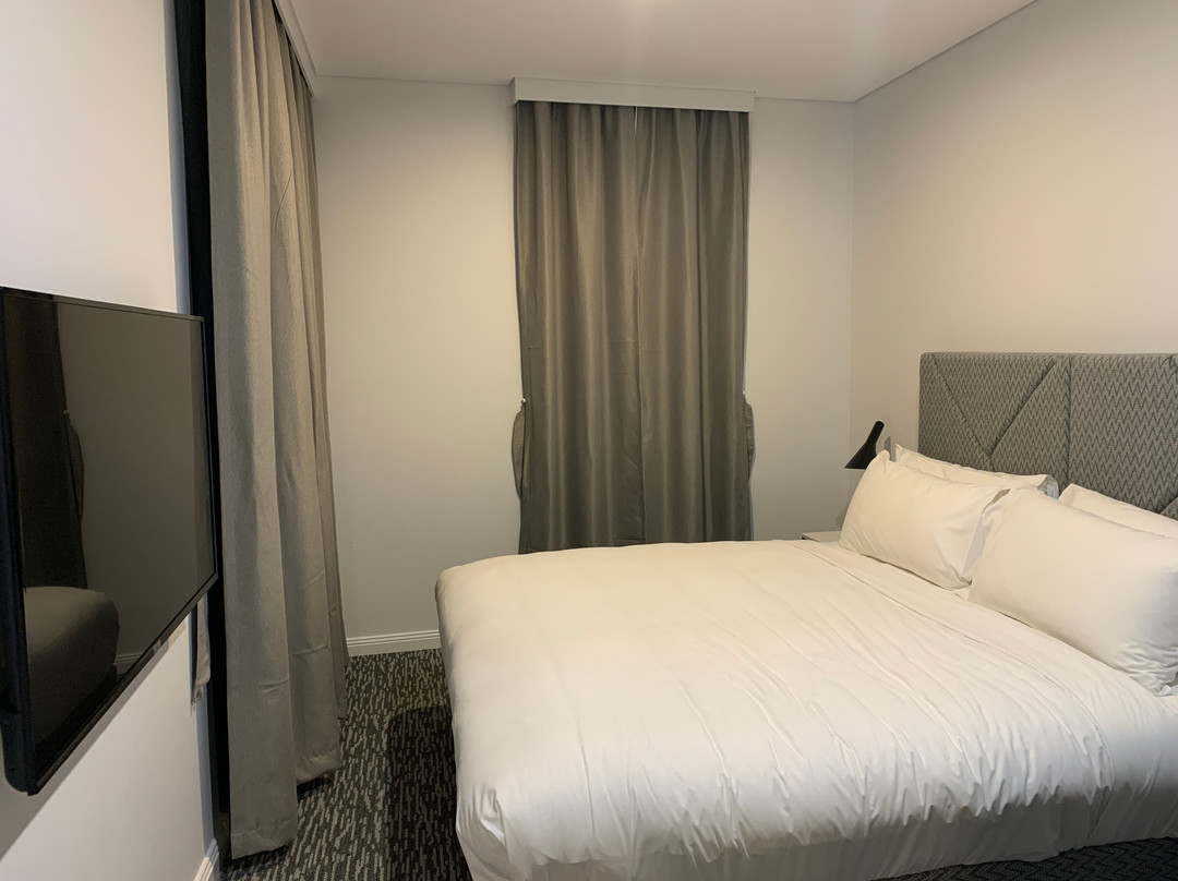 Meriton Suites George Street, Parramatta主图