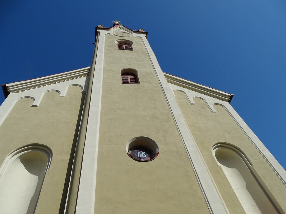 Római Katolikus Templom-Vep必去景点