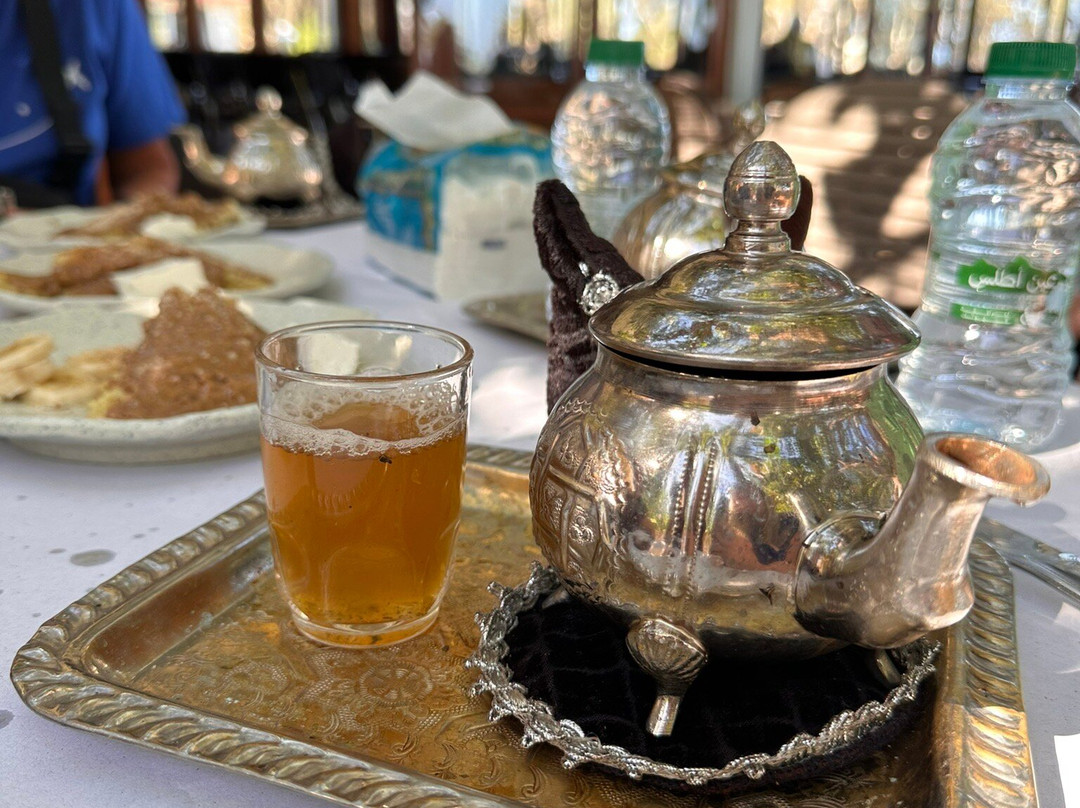 Omar Private Day Tours-丹吉尔必去景点