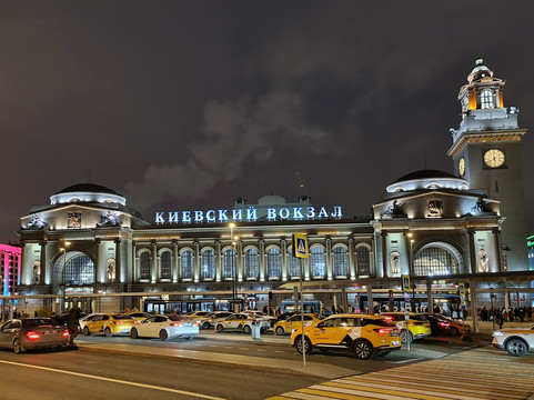 Kiyevskiy Railway Station-莫斯科必去景点