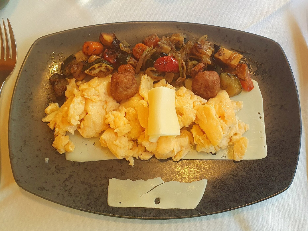 巴查瑞彻酒店主图