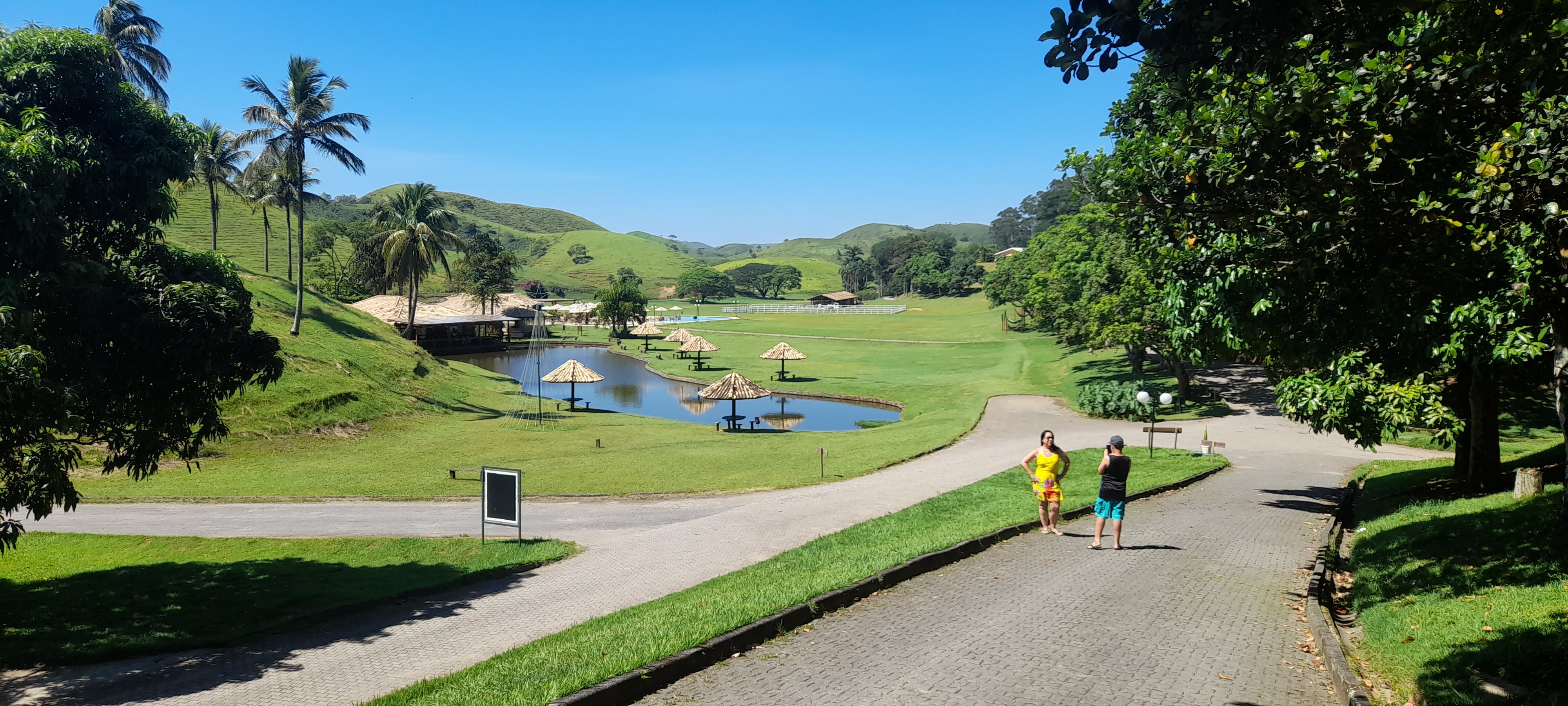 Fazenda Ribeirão Hotel De Lazer-泳池