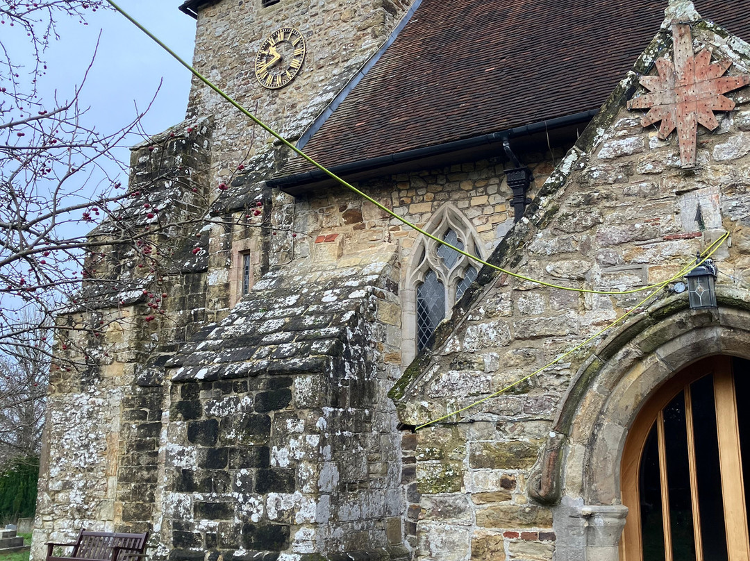 The Parish Church of St John the Baptist景点图片