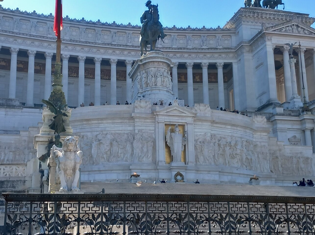 热迪罗马酒店主图