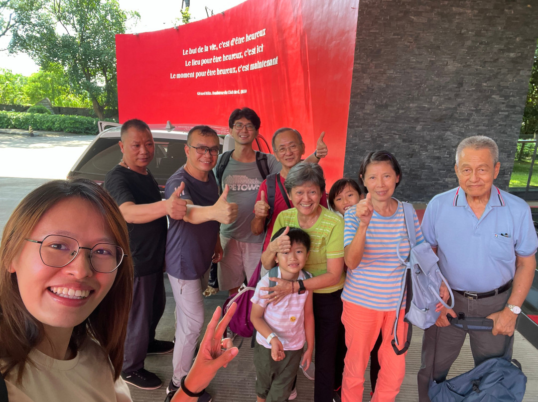 Jerry's Guide & Driver Service景点图片