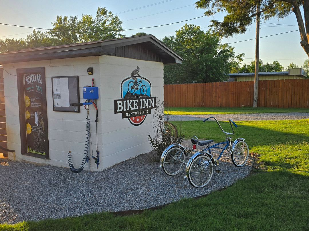 The Bike Inn Bentonville主图
