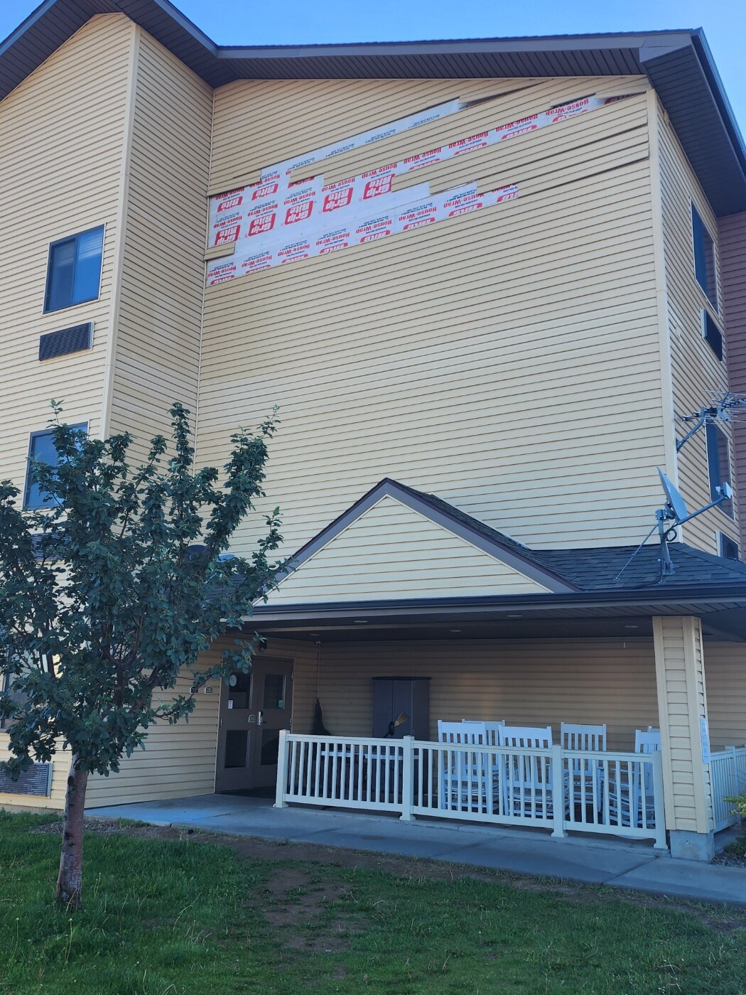 Baymont by Wyndham Glendive-浴室