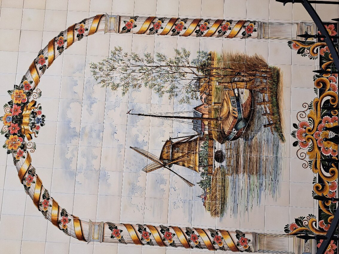 Molengracht Plaza and Canal-Pella必去景点