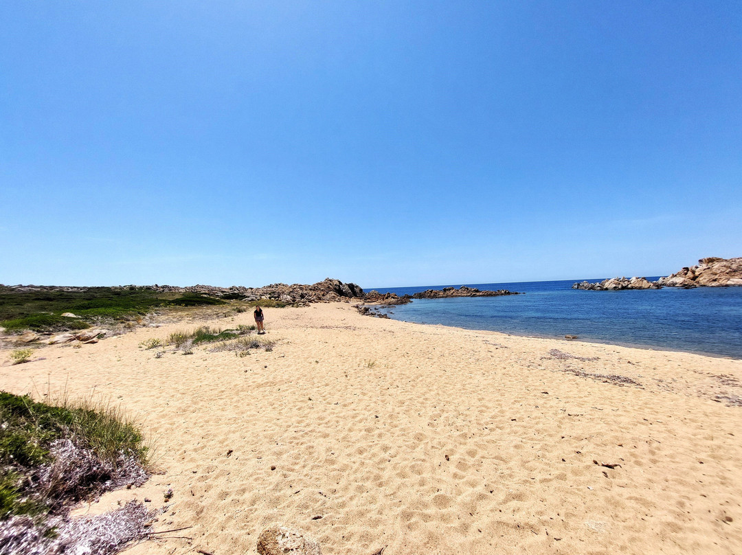 Spiaggia di Ferraglione-Teulada必去景点