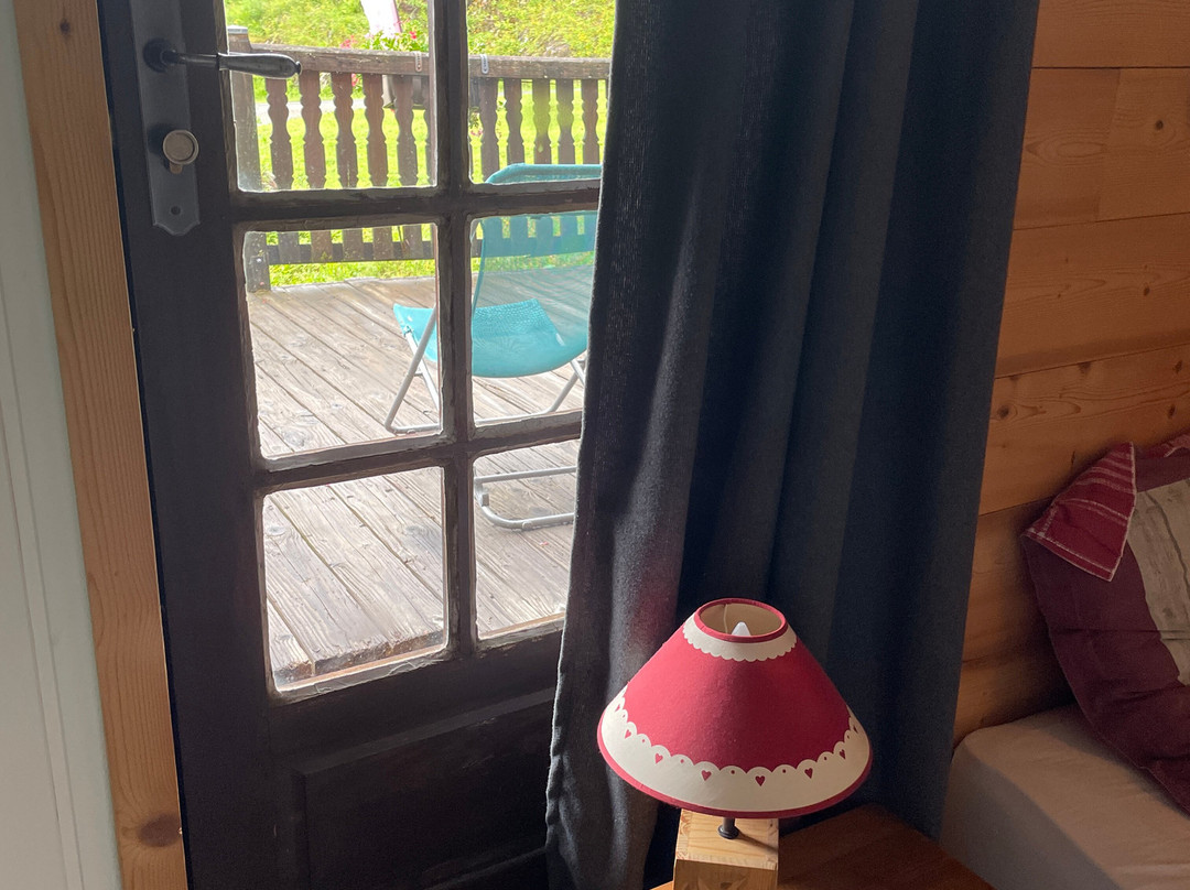 Hotel Le Caribou主图