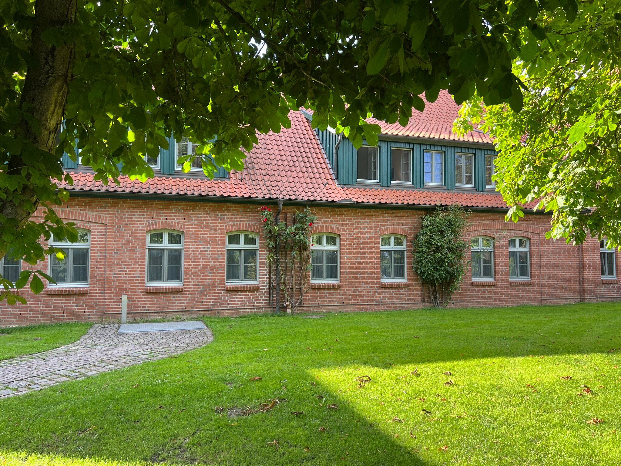 Schloss Ludersburg-官方