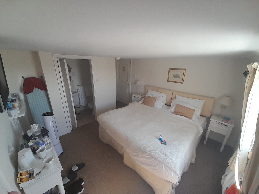 码头美景酒店主图