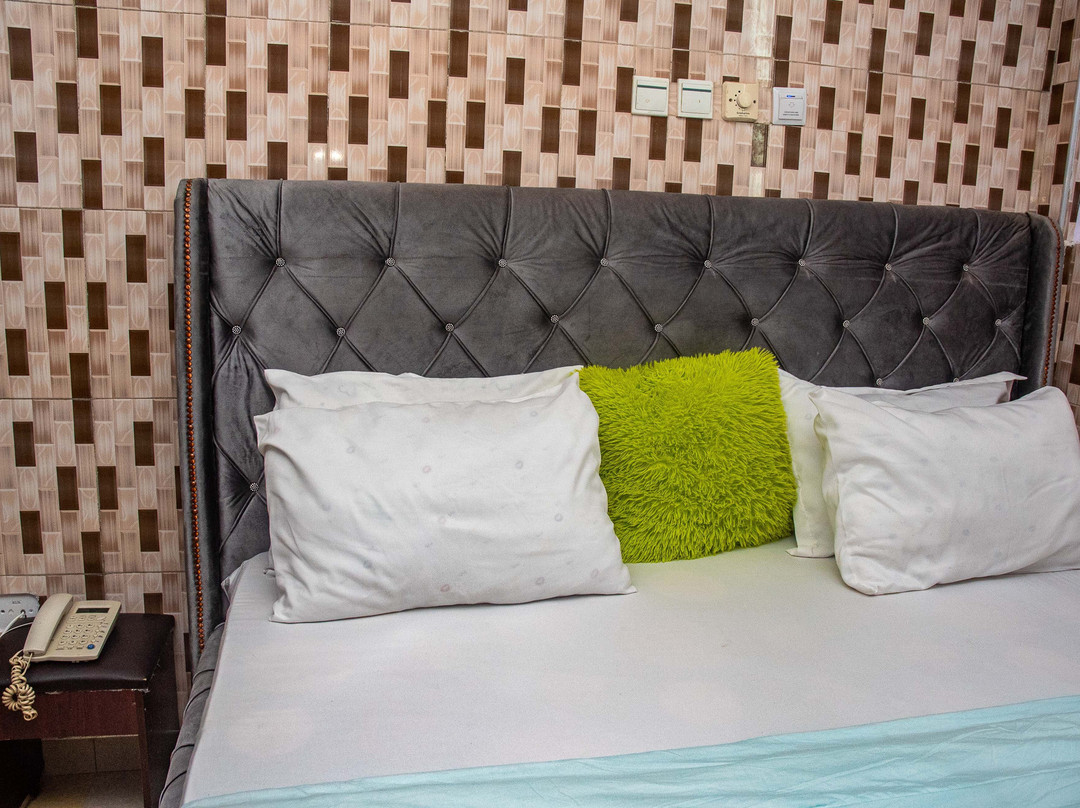 Jocom Golden Hotel主图