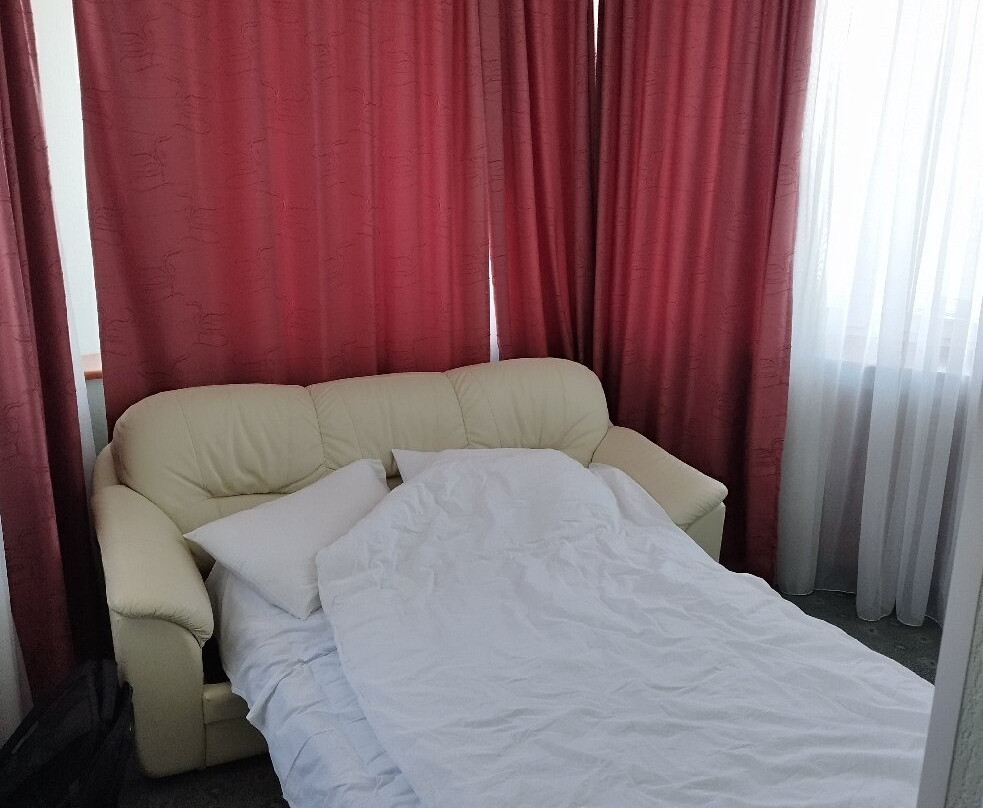 Oktyabrskaya Hotel主图