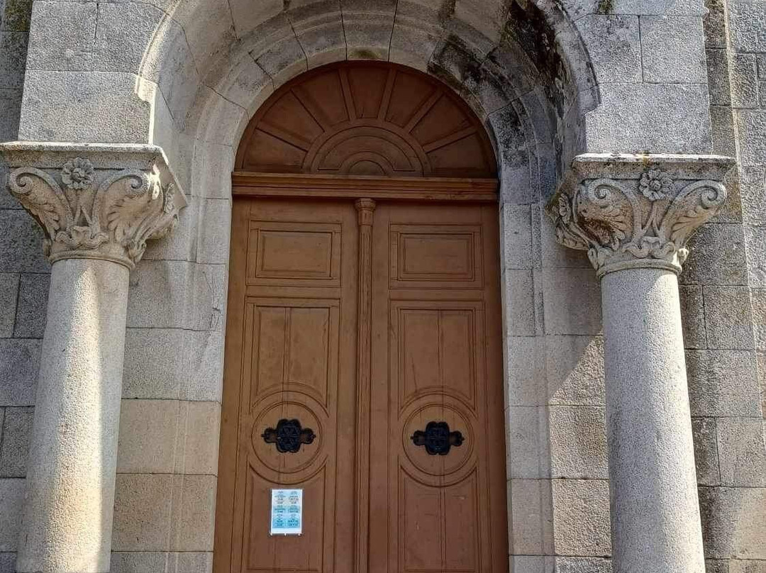 Iglesia Santa Marina de Sarria景点图片
