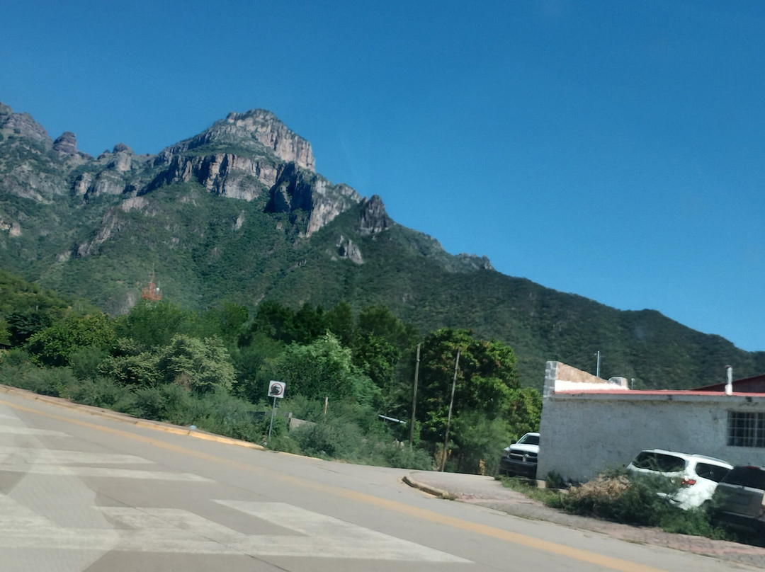 Hotel Villa De Urike主图