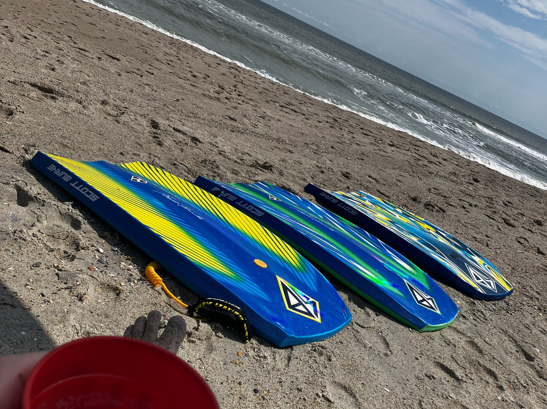 Tony Silvagni Surf School景点图片