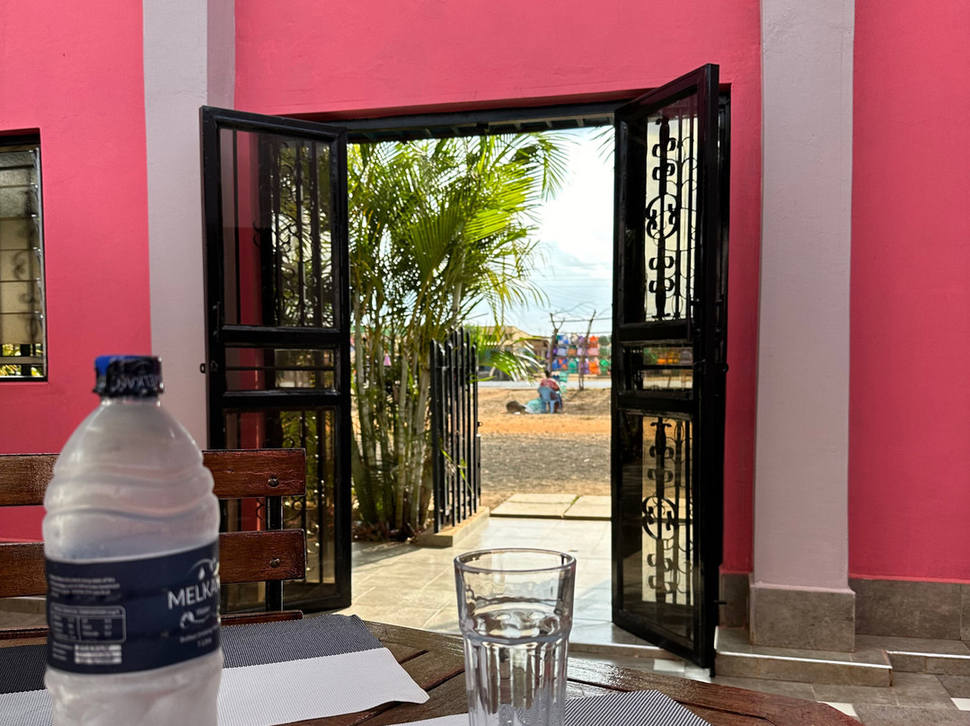 Sunview Lodge & Restaurant主图