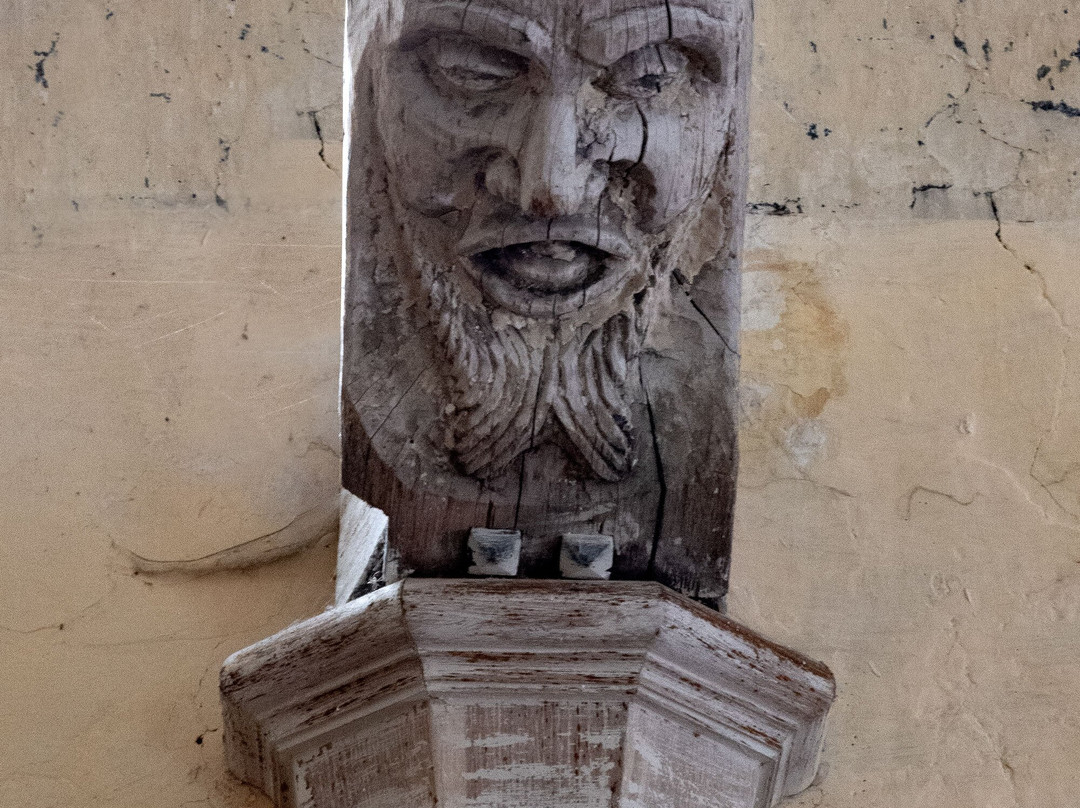 Eglise Sainte Madeleine-Trie-Chateau必去景点