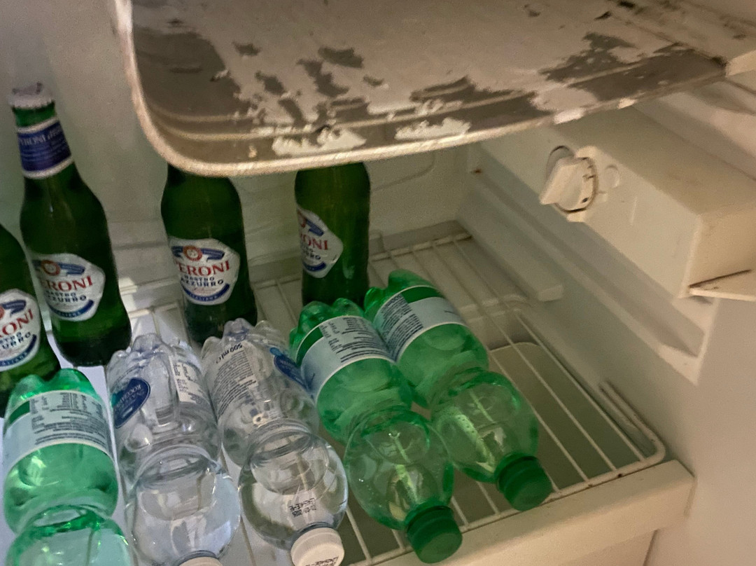 特拉亚诺酒店主图