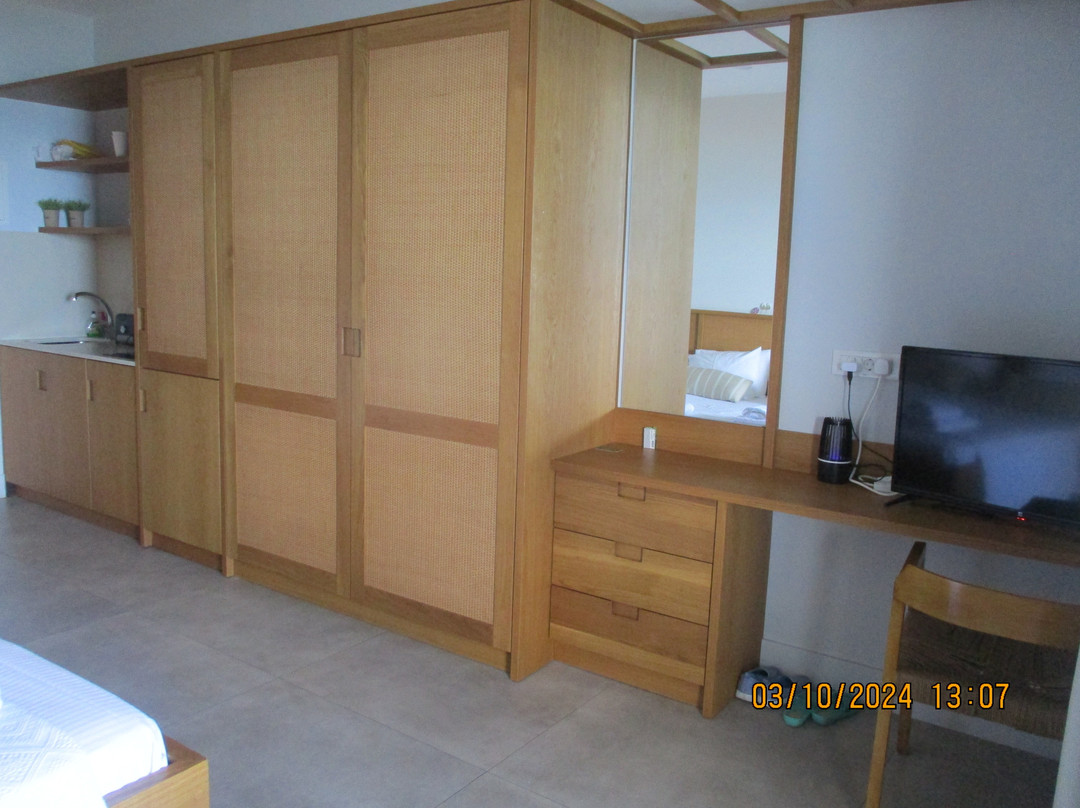 Paradise Apartments主图