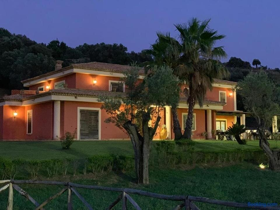 Ciro Marina酒店住宿-Casale Degli Ulivi