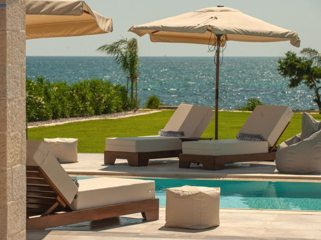 The Luxury Villas