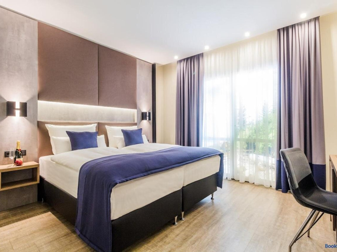 Hoheging酒店住宿-SKY Hotel Cloppenburg