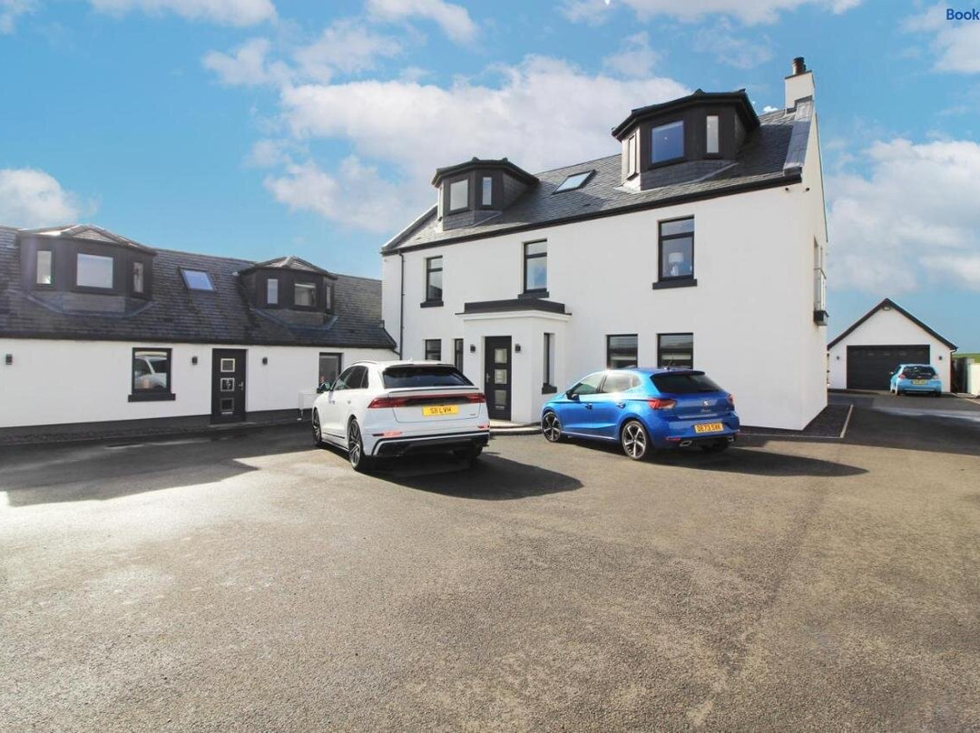 Muirhouse Lodge Country Hotel