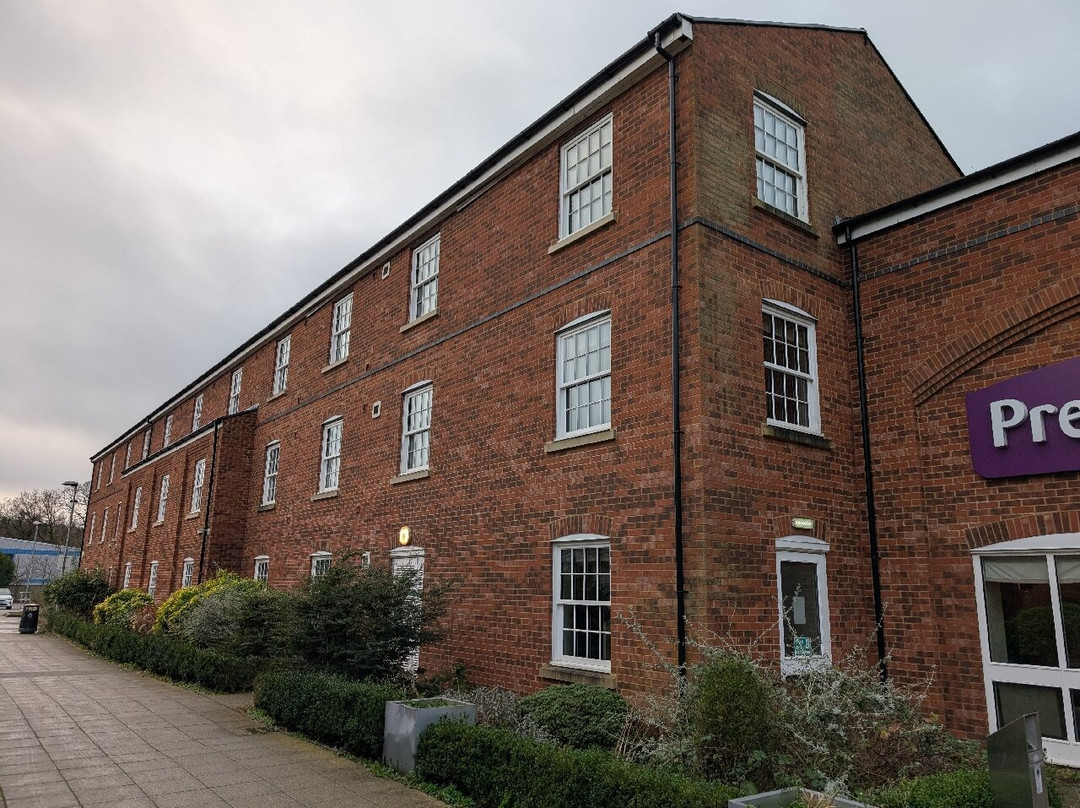 Premier Inn Farnham hotel主图