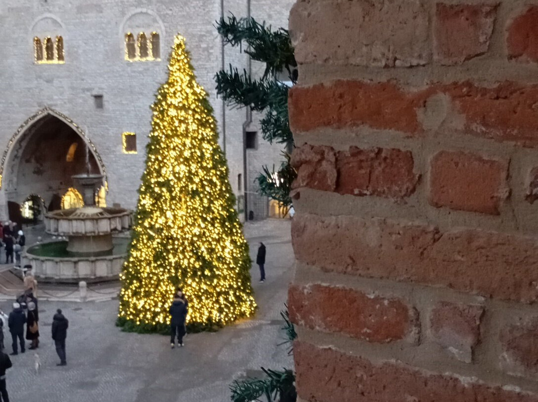 Loggiato di San Francesco-Fabriano必去景点