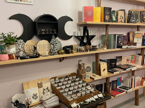 La Gatta Del Petrarca-Este必去景点