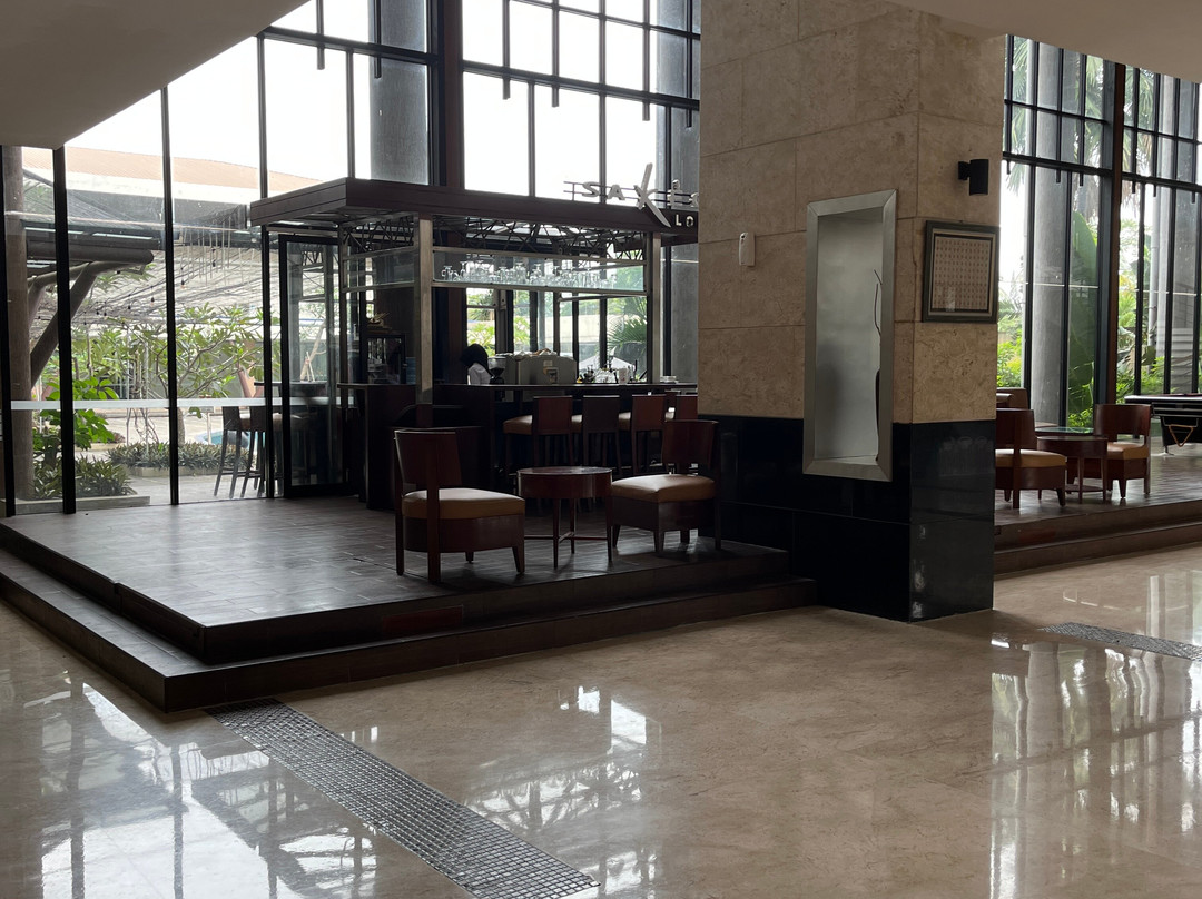 Horison Ultima Ratu Serang主图