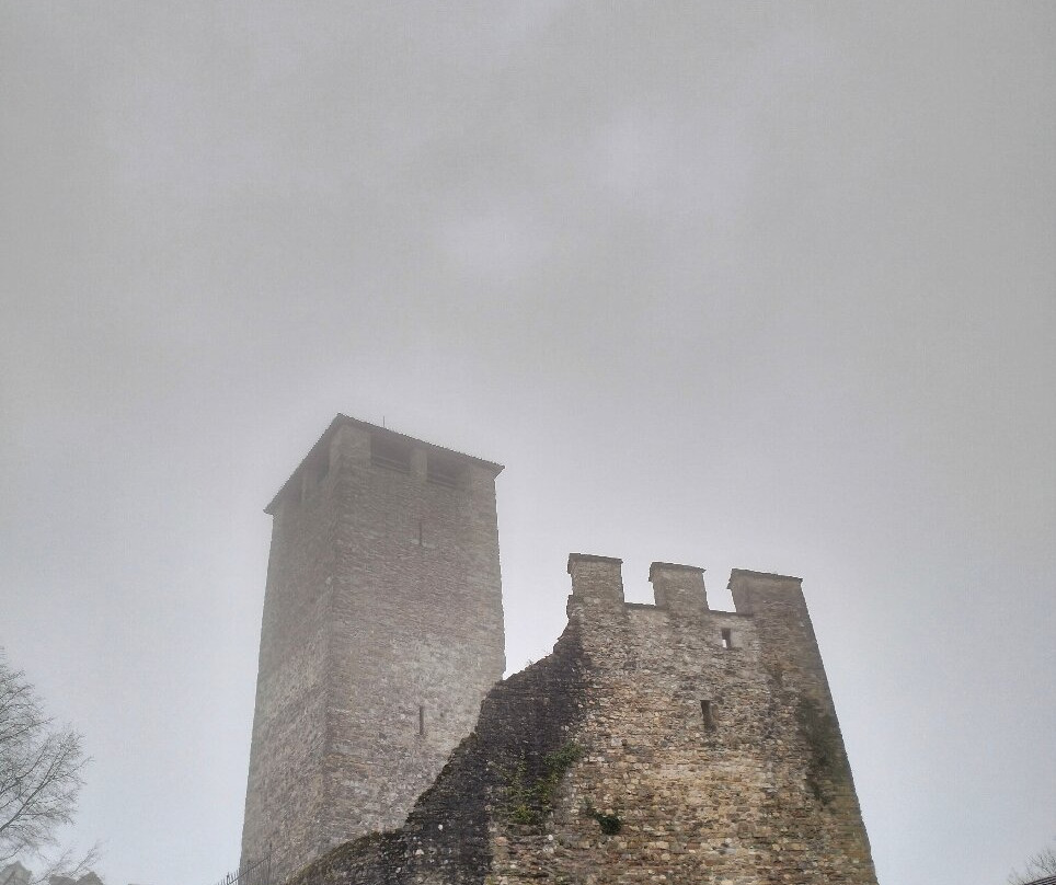 Castello di Zumelle景点图片