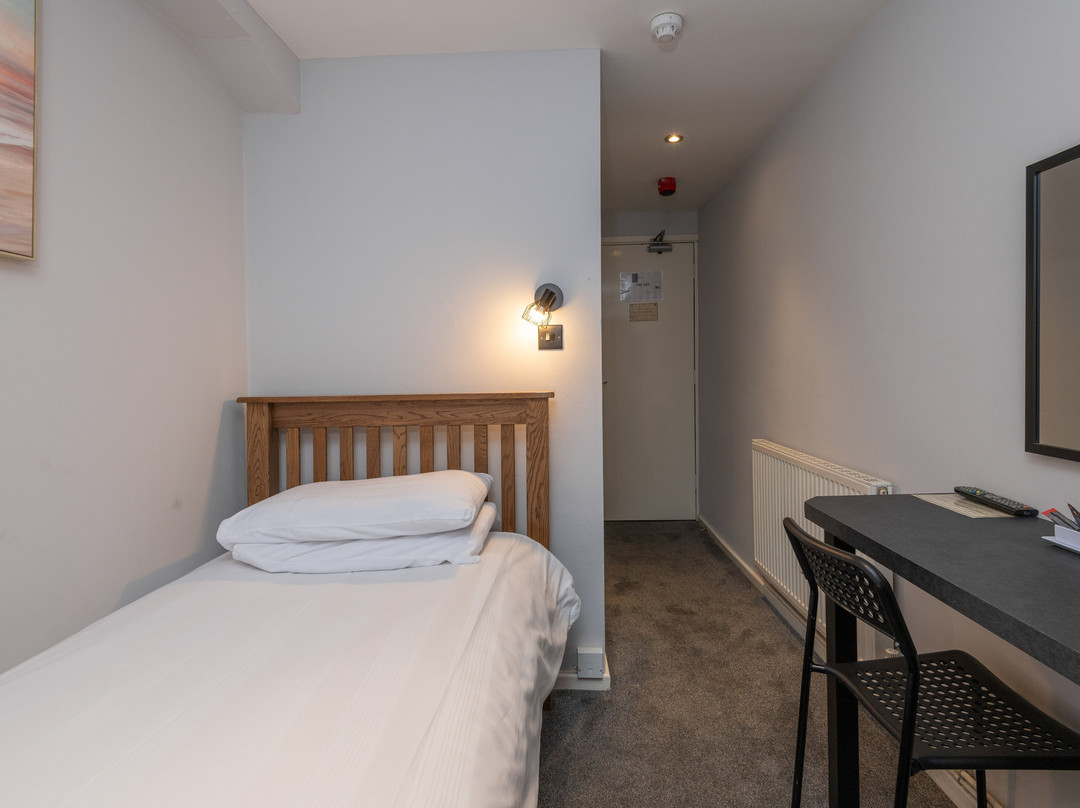 Ascot Grange Hotel主图