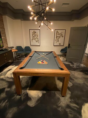 杰德威尔雷克斯酒店主图