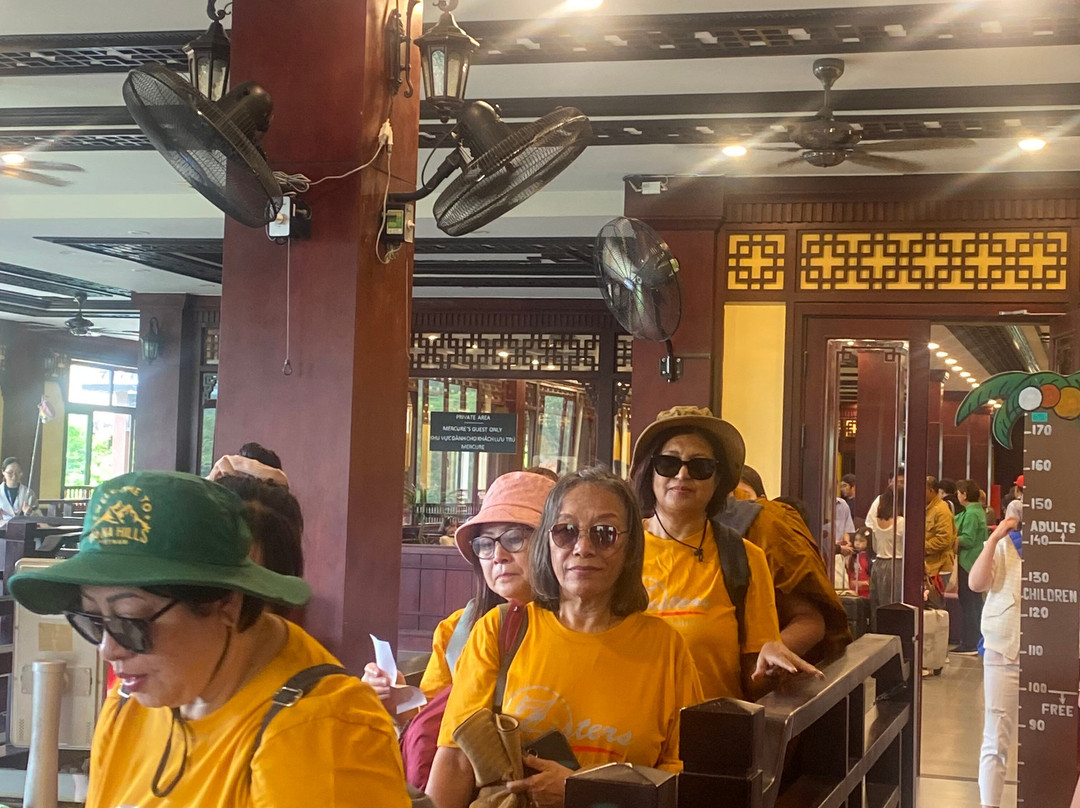 Seven Sisters Holidays-因帕尔必去景点