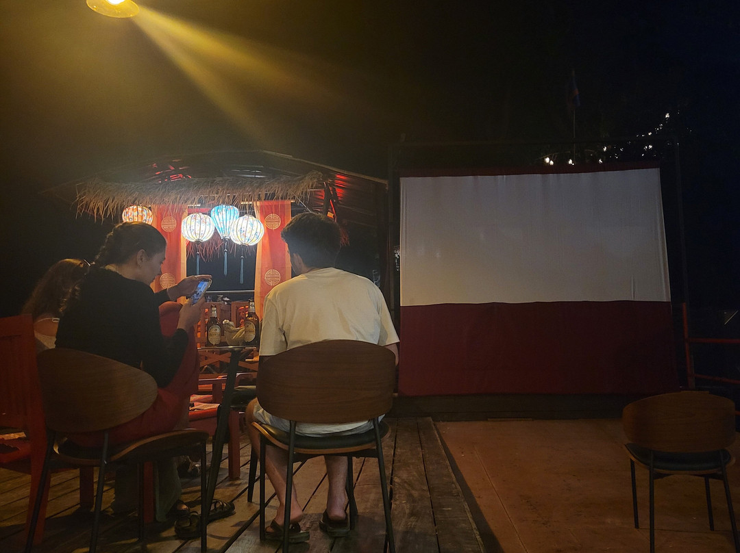 Sa Sa Shadow Theater景点图片