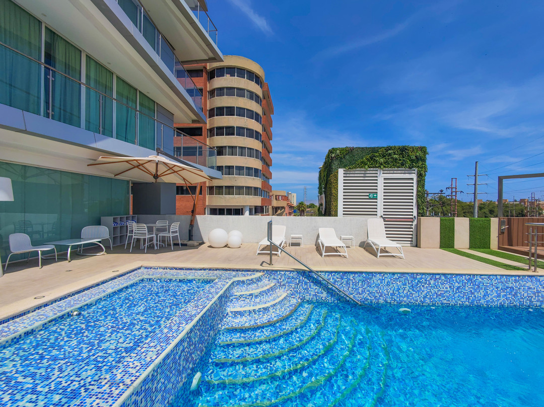 Condor Suites