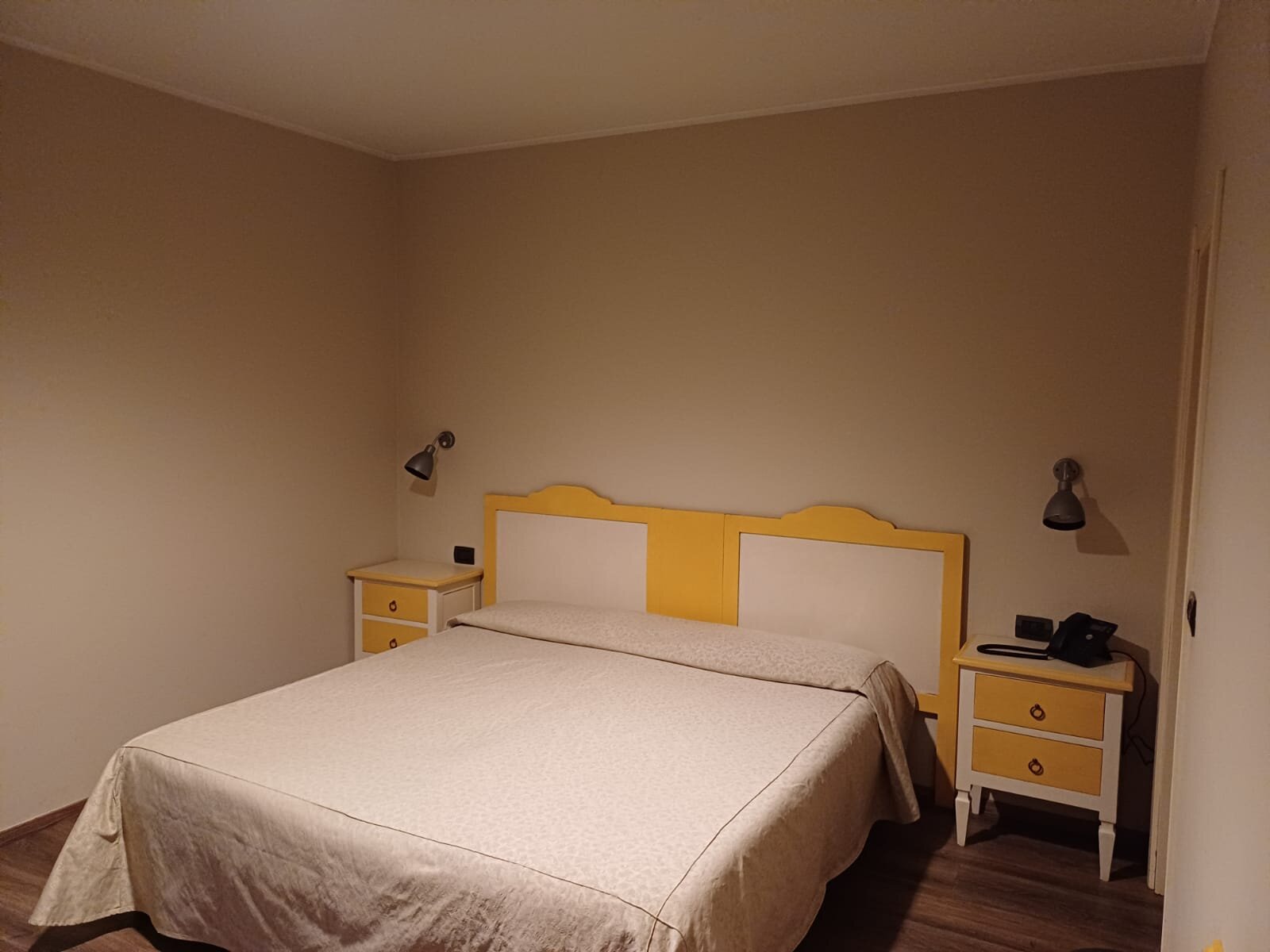 Hotel Risi-客卧